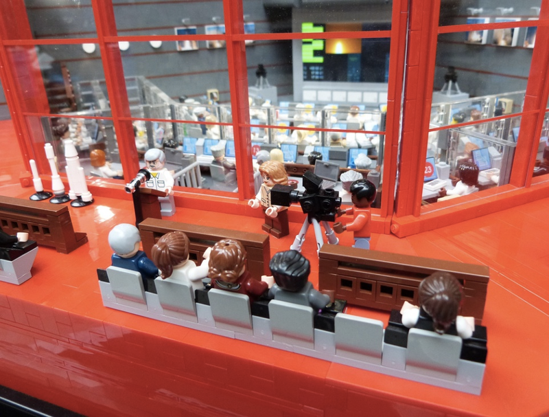 Illustration for article titled The European Space Agency's Jupiter Mission Control Made of Lego
